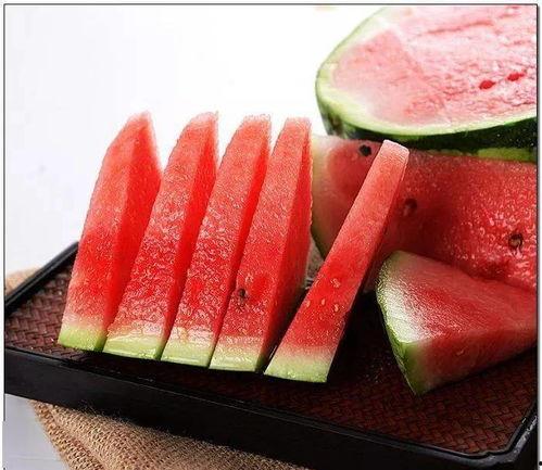 南京幼教女吃瓜,揭秘幼儿园内幕风波